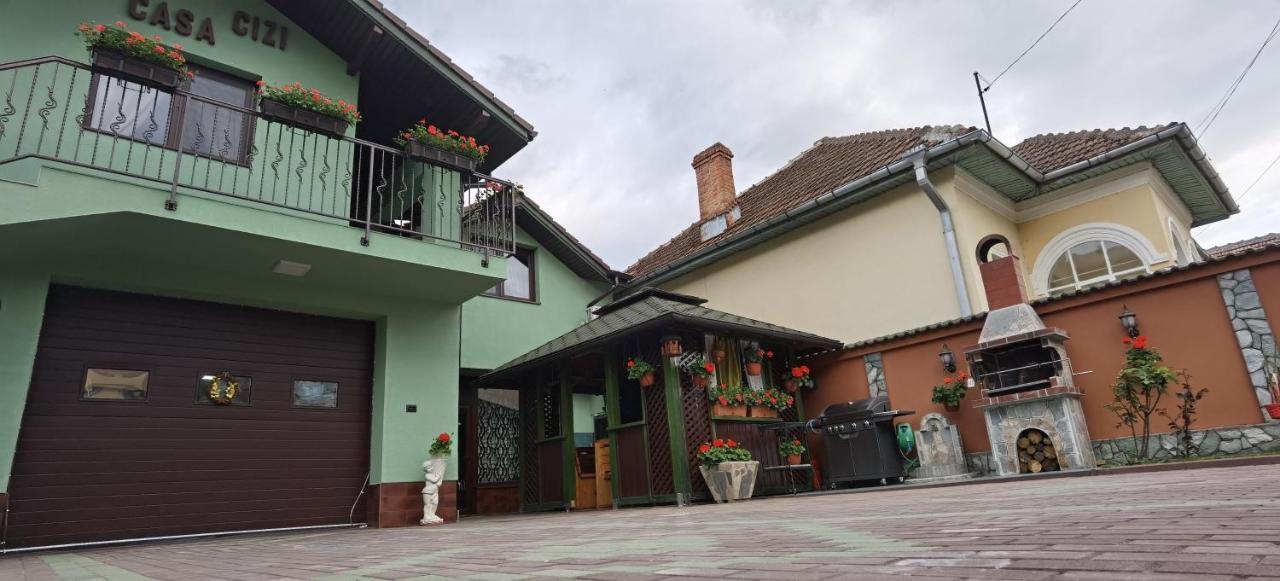 מלון Călimăneşti Casa Cizi מראה חיצוני תמונה